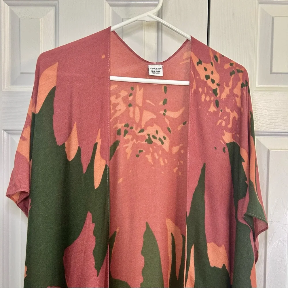 Anna & Ana Arsty Bohemian Art to Wesr Long Line Kimono Wrap Size OS - Picture 2 of 12